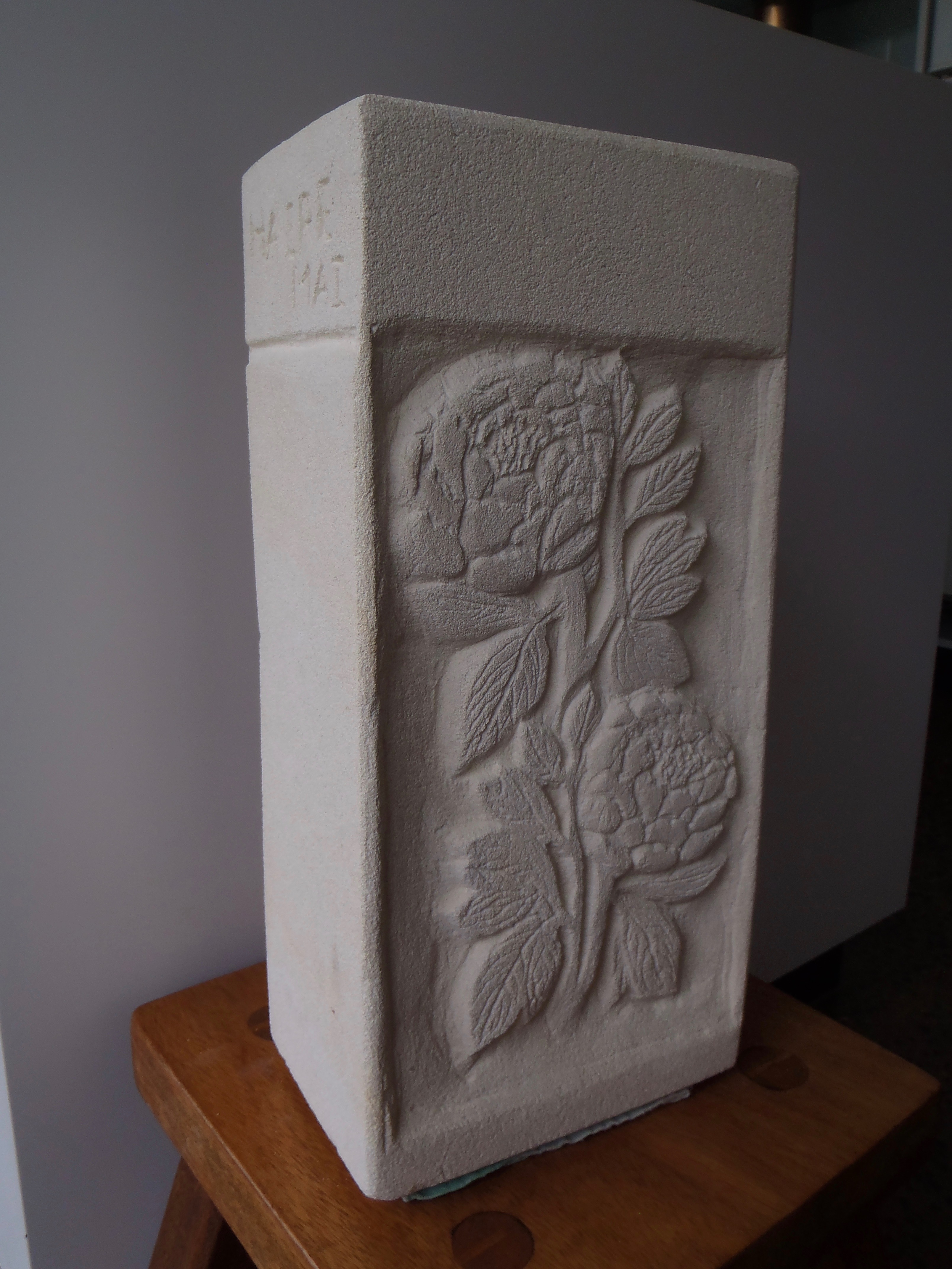 Welcoming stone @bicelapin9.wordpress.com